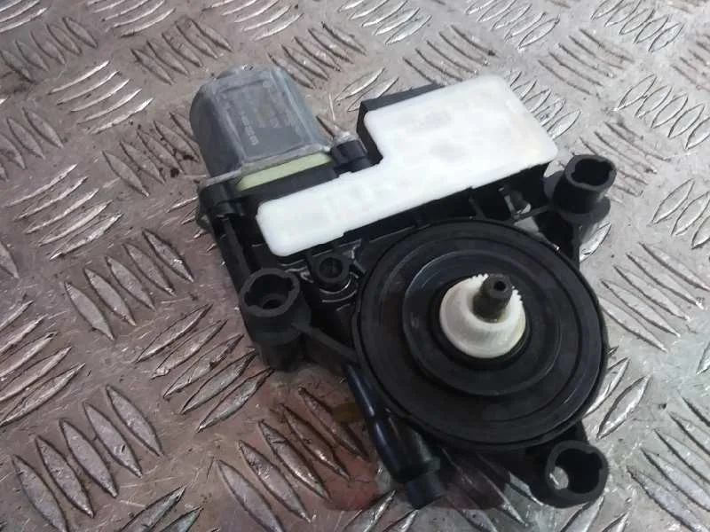 Motor Elevalunas Trasero Izquierdo para Skoda Superb (3V3)