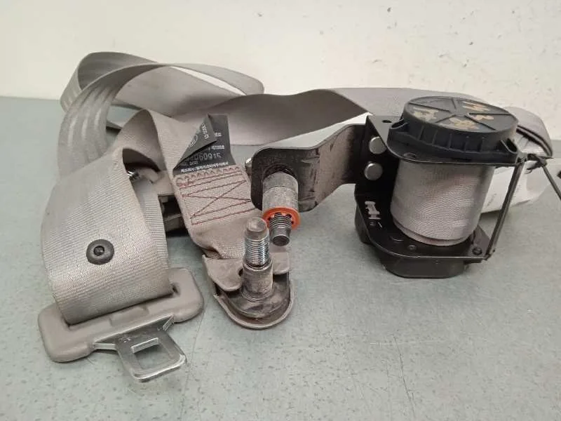 Cinturon Seguridad Trasero Izquierdo para Kia Carnival