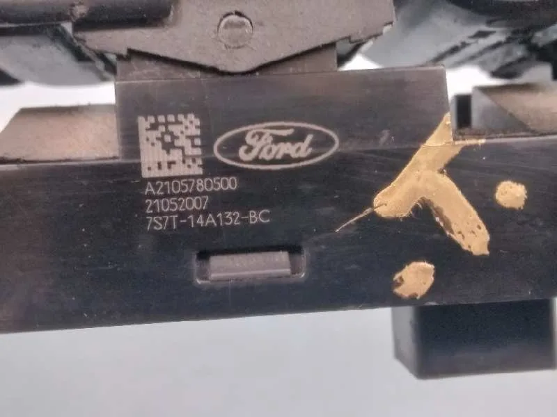 Mando Elevalunas Delantero Izquierdo para Ford Mondeo Ber. (Ca2)