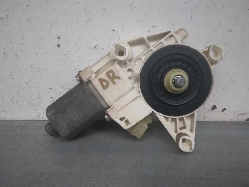 Motor Elevalunas Delantero Derecho para Mercedes-Benz Clase M (W164)