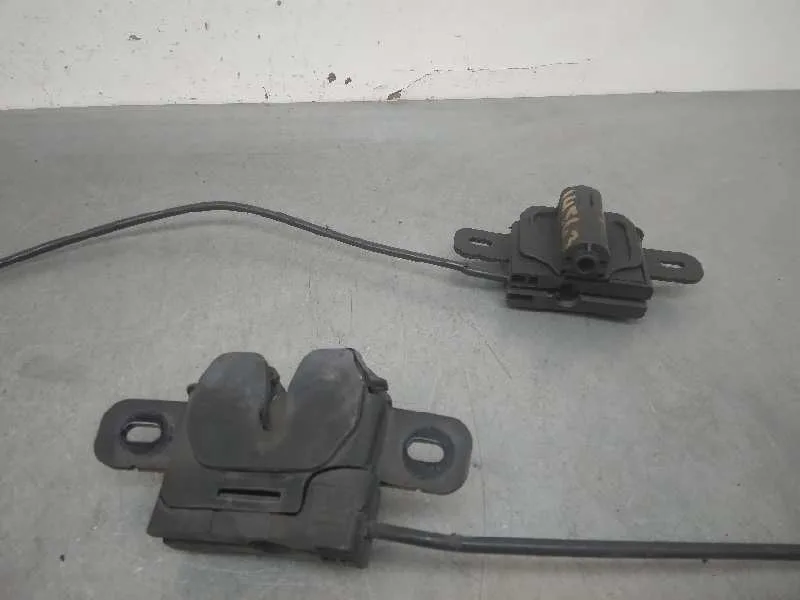 Cerradura Capot para Volvo S60 Lim.