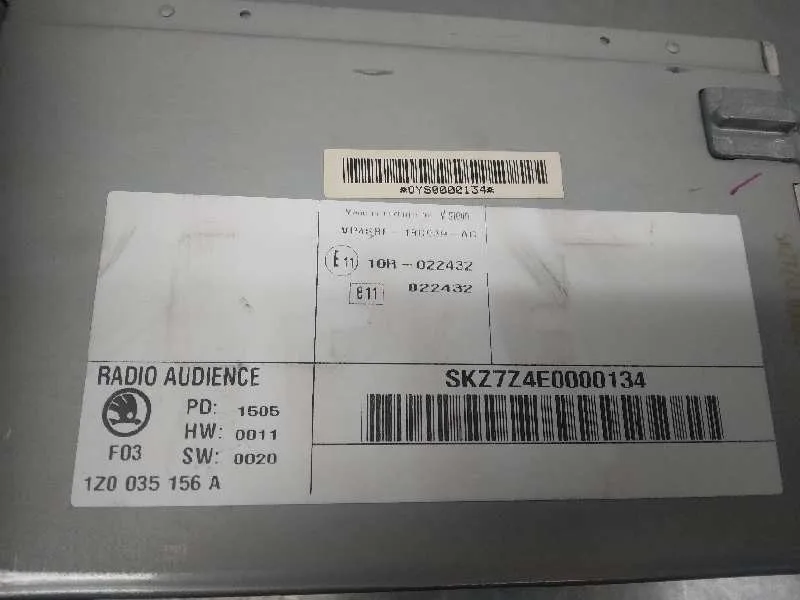 Sistema Audio / Radio Cd para Skoda Octavia Berlina (1Z3)