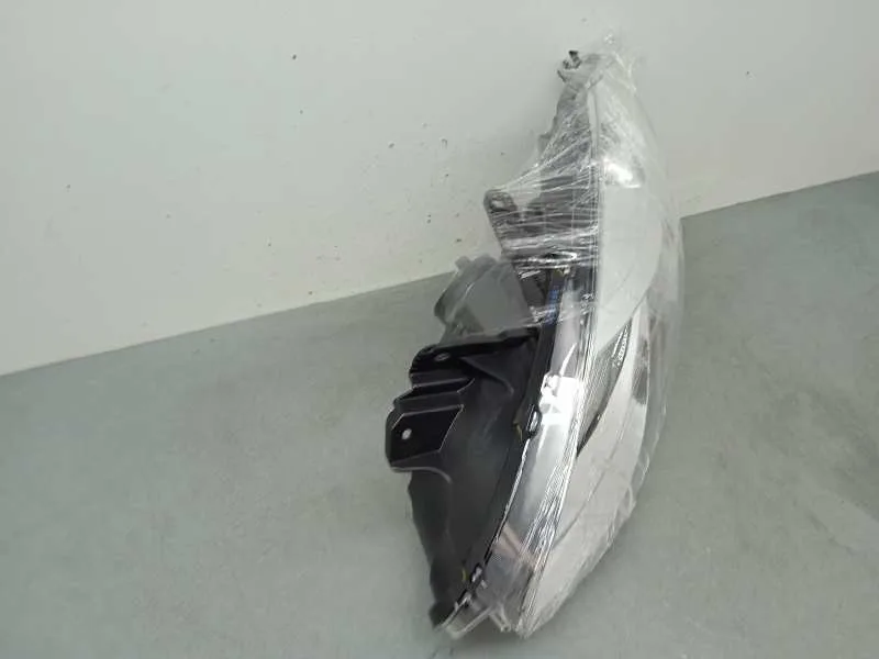 Faro Izquierdo para Renault Clio Iii