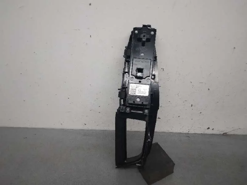 Mando Elevalunas Delantero Izquierdo para Ford Fiesta (Ccn)