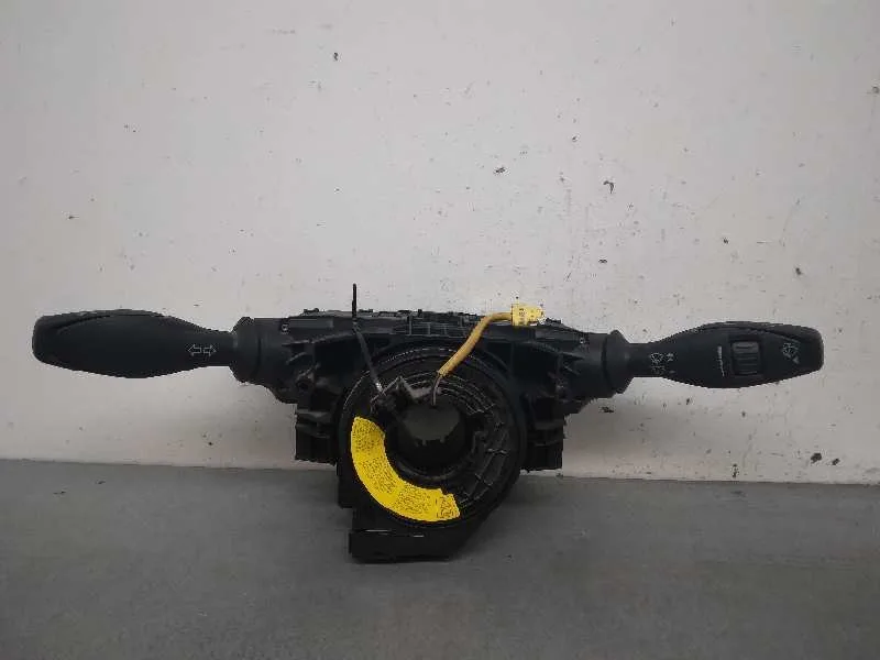 Mando Multifuncion para Ford Fiesta (Ccn)