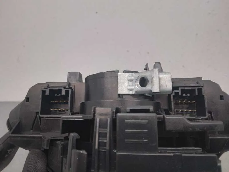 Mando Multifuncion para Ford Fiesta (Ccn)