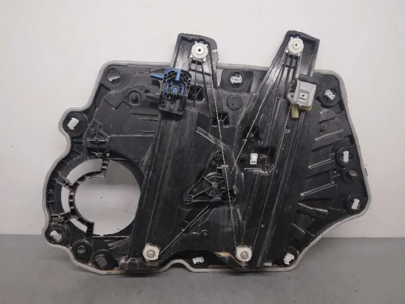 Elevalunas Delantero Izquierdo para Ford Fiesta (Ce1)