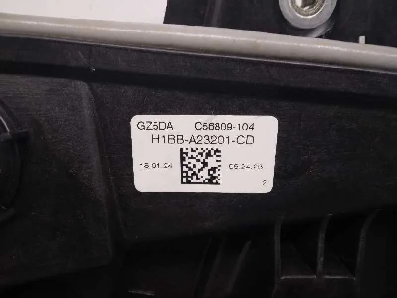 Elevalunas Delantero Izquierdo para Ford Fiesta (Ce1)