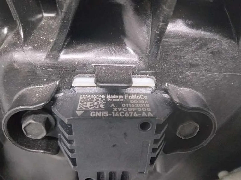 Elevalunas Delantero Izquierdo para Ford Fiesta (Ce1)
