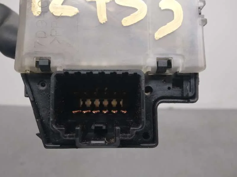 Mando Limpia para Ford Transit Caja Cerrada '06