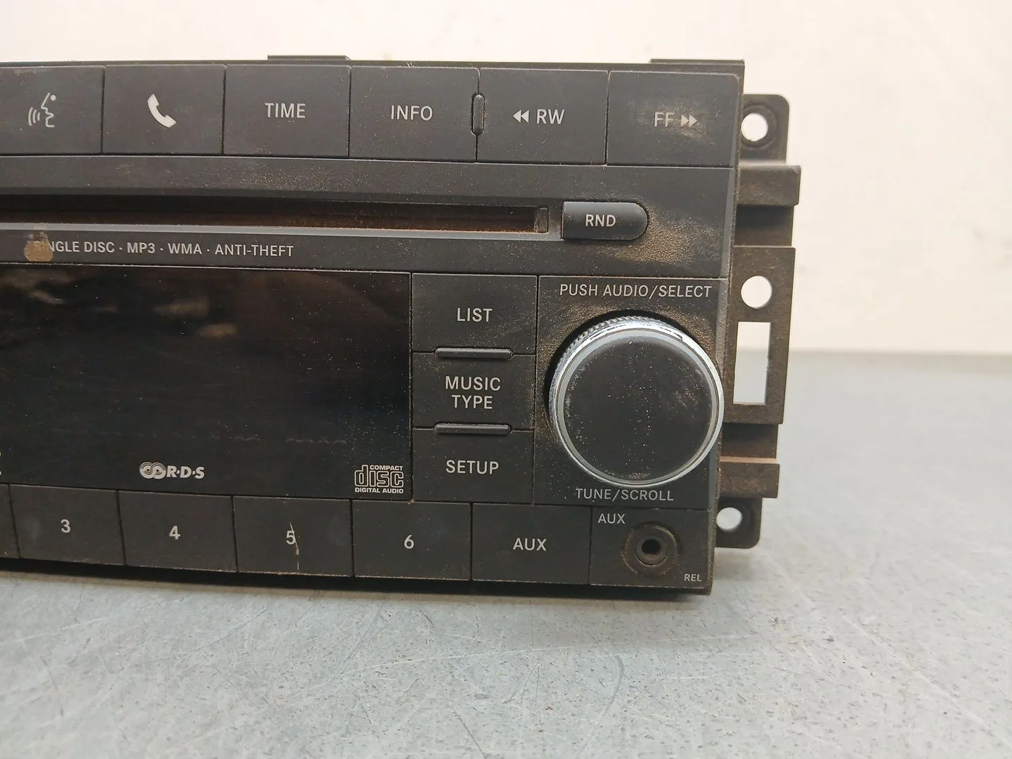 Sistema Audio / Radio Cd para Jeep Cherokee