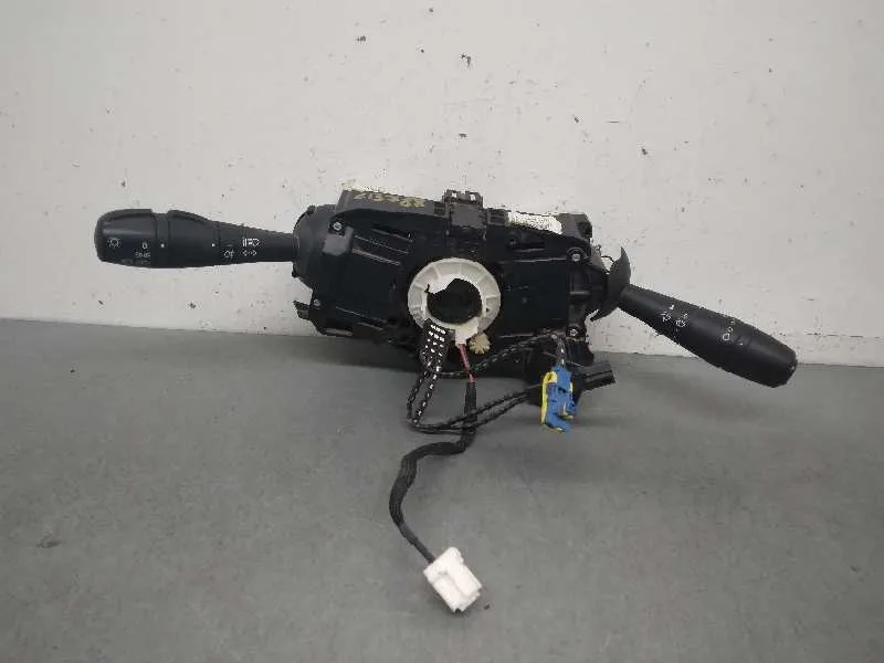 Mando Multifuncion para Fiat Talento Kombi (296)