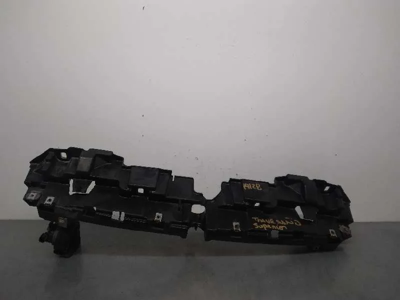 Travesano Superior para Fiat Punto (Evo) (199)
