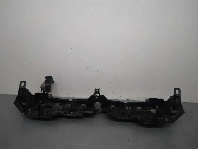 Travesano Superior para Fiat Punto (Evo) (199)