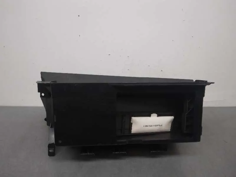 Guantera para Bmw Serie 3 Berlina (E90)