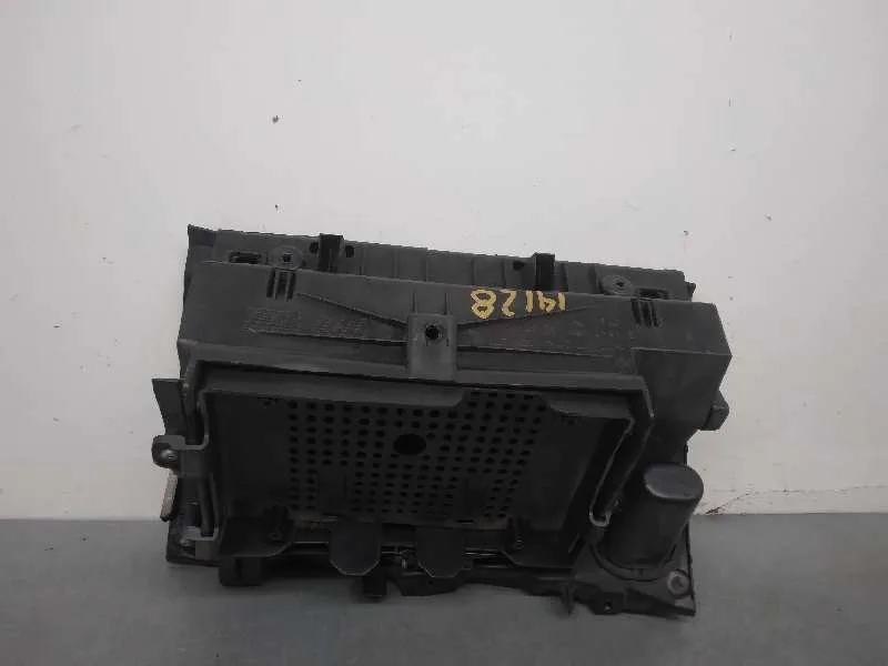 Guantera para Fiat Punto (Evo) (199)