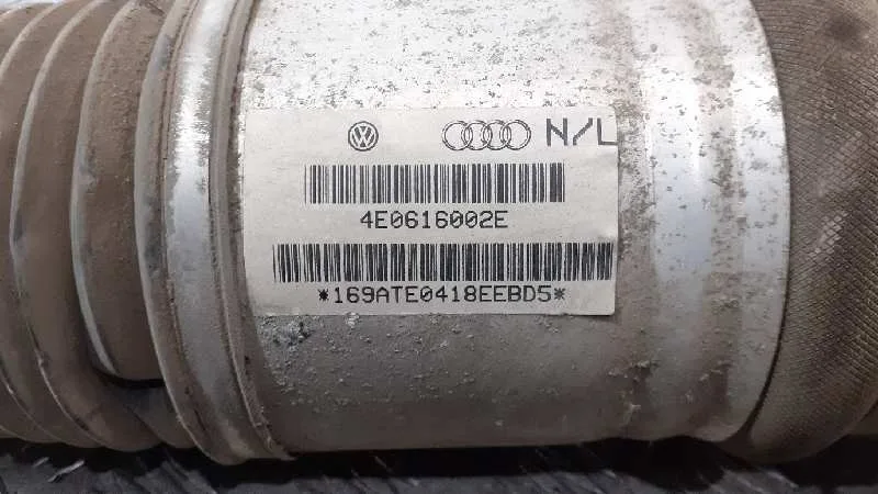 Amortiguador Trasero Derecho para Audi A8 (4E2)