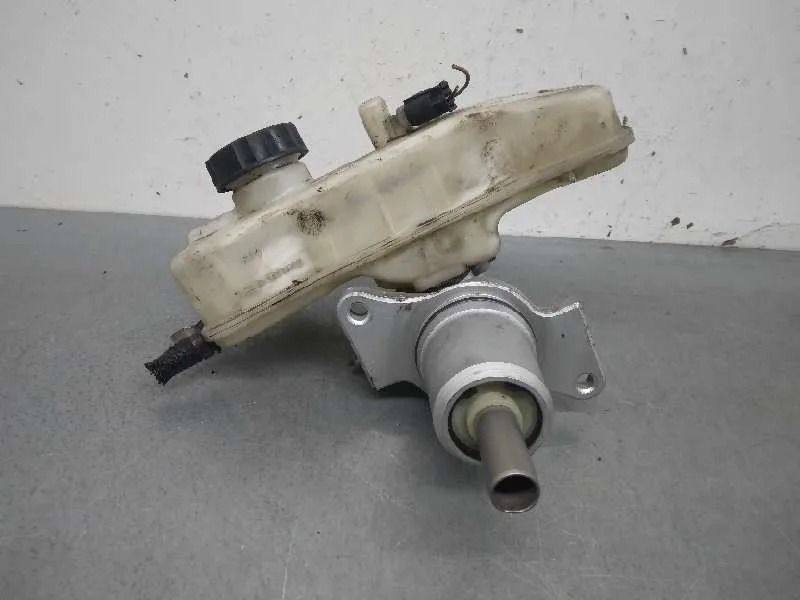 Bomba Freno para Volkswagen Lt Caja Cerrada / Combi (Mod. 1997)