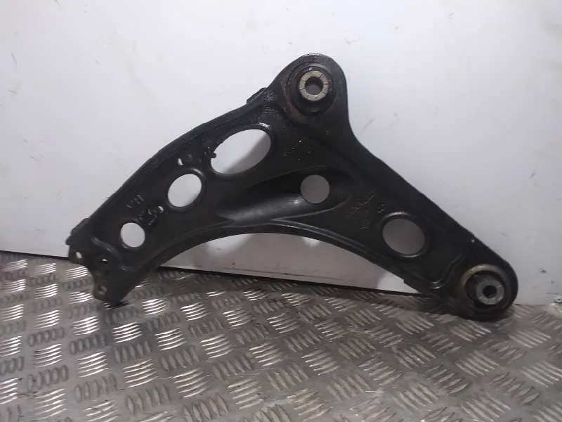 Brazo Suspension Inferior Delantero Izquierdo para Opel Vivaro Furgon/Combi (07.2006 =>)