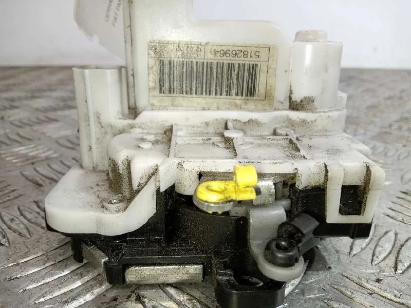 Cerradura Puerta Delantera Derecha para Fiat Panda (169)