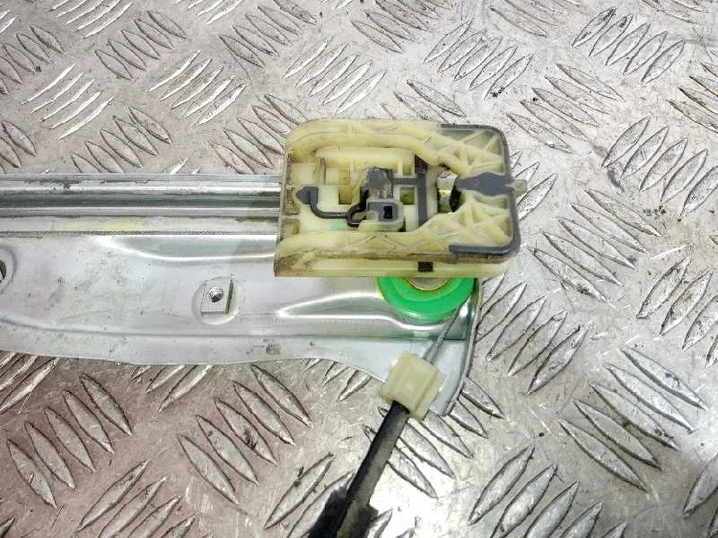 Elevalunas Delantero Derecho para Ford Tourneo Courier (C4A)