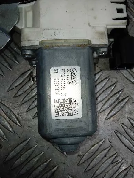 Elevalunas Delantero Derecho para Ford Tourneo Courier (C4A)
