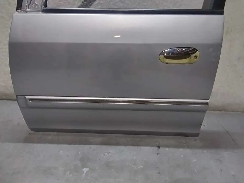 Puerta Delantera Izquierda para Kia Carens