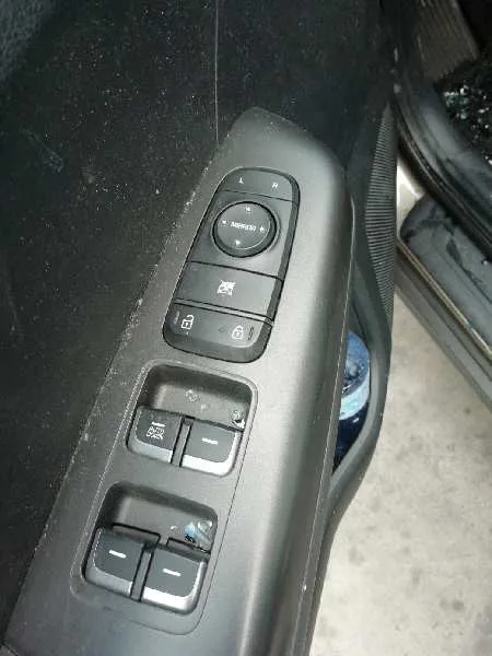 Mando Elevalunas Delantero Izquierdo para Kia Sportage