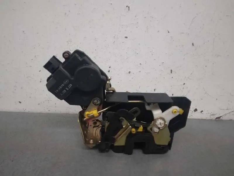 Cerradura Puerta Trasera Derecha para Hyundai Terracan (Hp)