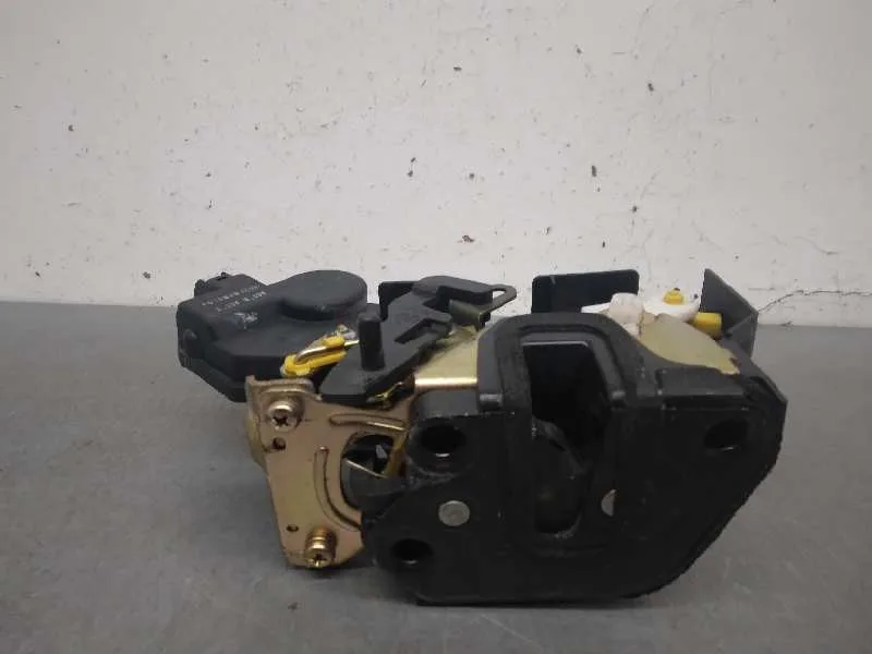 Cerradura Puerta Trasera Derecha para Hyundai Terracan (Hp)