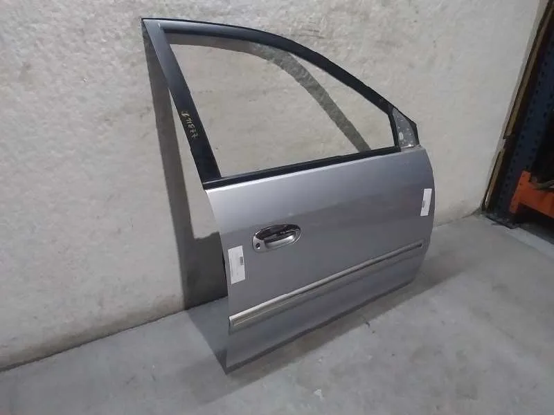 Puerta Delantera Derecha para Kia Carens