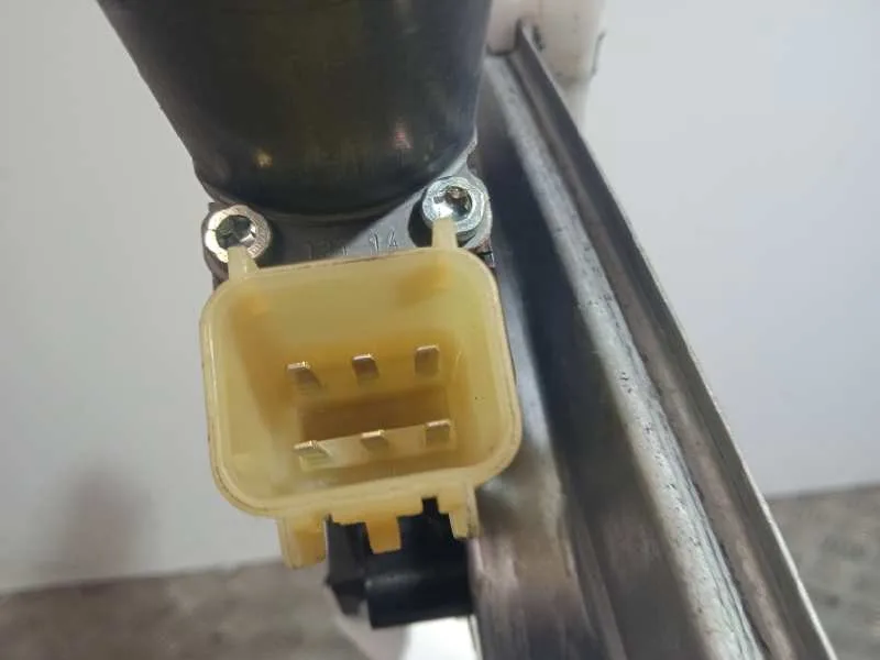 Elevalunas Delantero Izquierdo para Ford Kuga (Cbs)