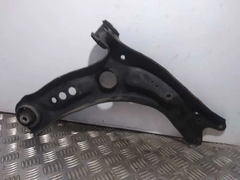 Brazo Suspension Inferior Delantero Izquierdo para Seat Leon (5F1)