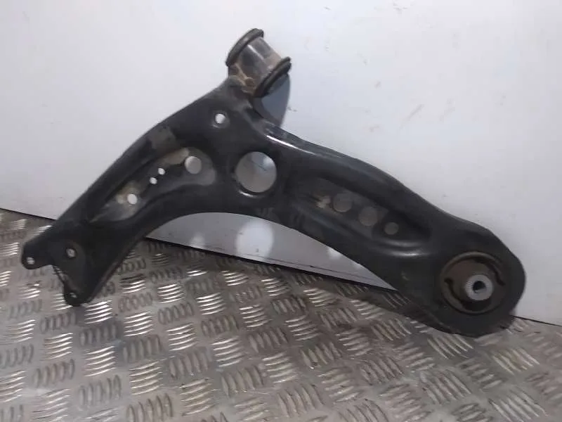 Brazo Suspension Inferior Delantero Izquierdo para Seat Leon (5F1)
