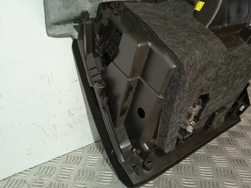 Guantera para Opel Insignia Berlina