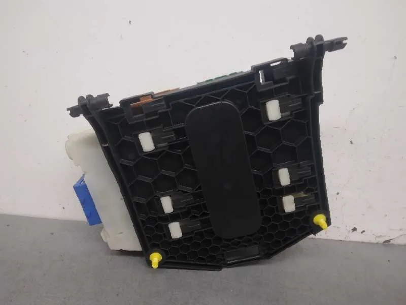 Centralita Bsm para Ford Mondeo Ber. (Ca2)