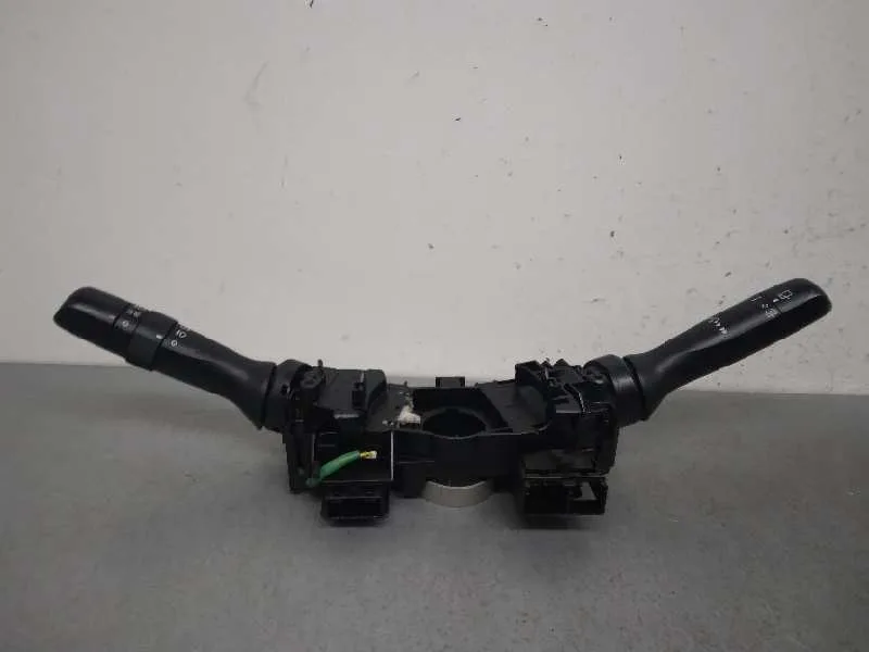 Mando Multifuncion para Toyota Yaris