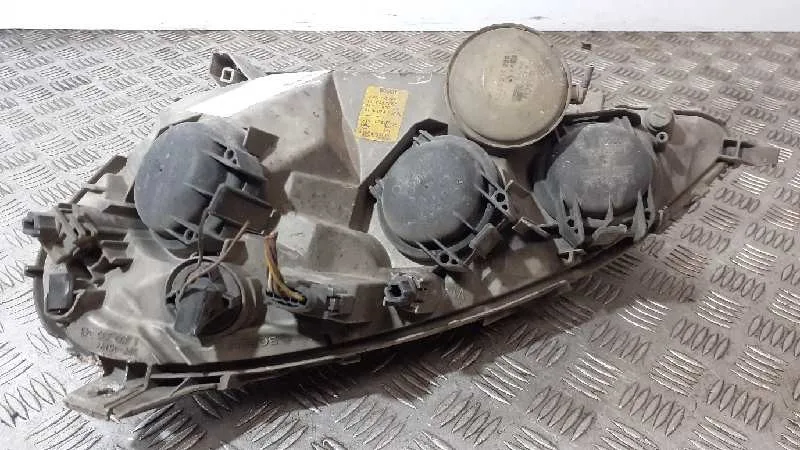 Faro Derecho para Mercedes-Benz Clase A (W168)