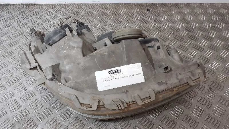 Faro Izquierdo para Mercedes-Benz Clase A (W168)