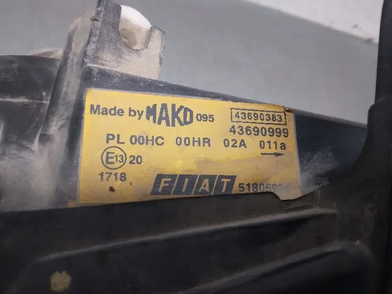 Faro Izquierdo para Fiat Doblo (119)