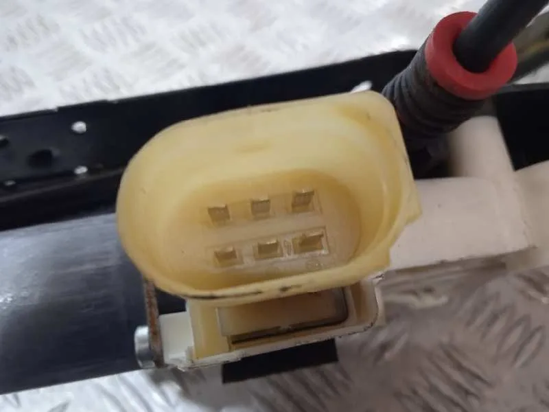 Elevalunas Delantero Izquierdo para Ford Mondeo Ber. (Ca2)