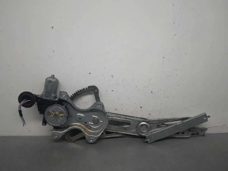 Elevalunas Delantero Derecho para Toyota Yaris