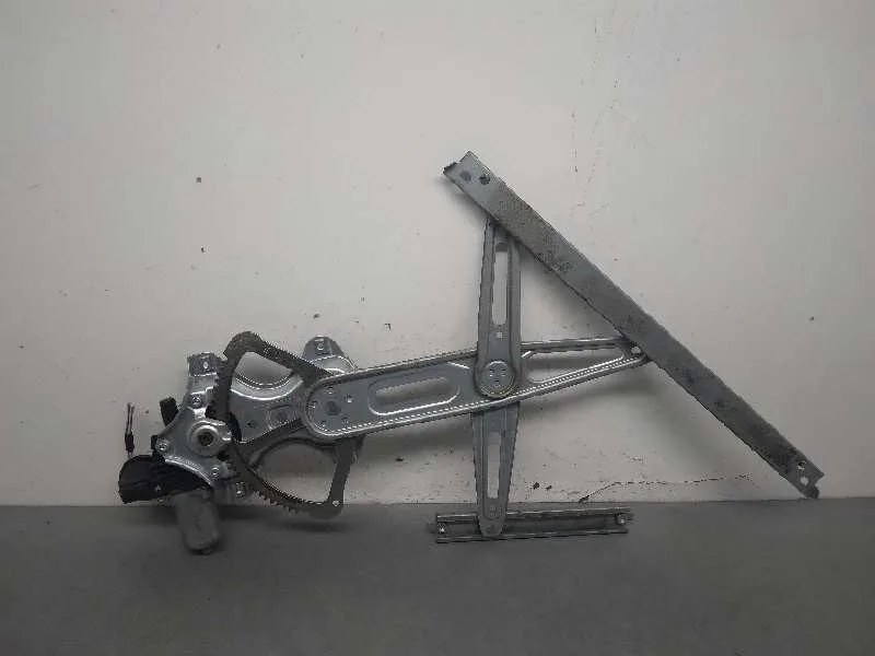 Elevalunas Delantero Derecho para Toyota Yaris