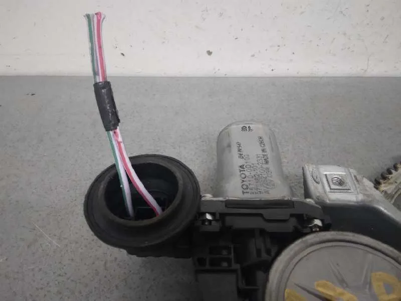 Elevalunas Delantero Derecho para Toyota Yaris
