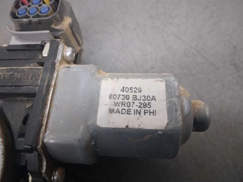 Elevalunas Delantero Derecho para Nissan Nv 200 (M20)
