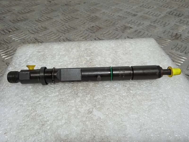 Inyector para Audi A6 Berlina (4B2)