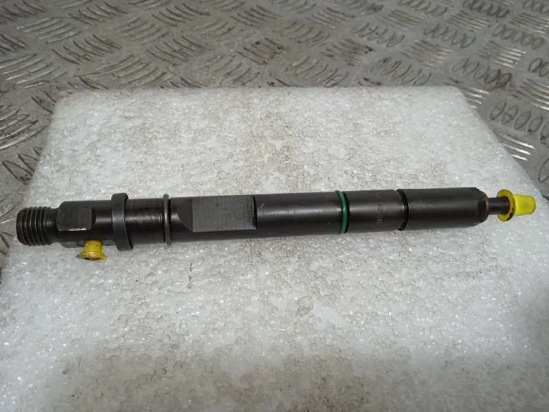 Inyector para Audi A6 Berlina (4B2)