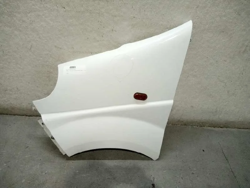 Aleta Delantera Izquierda para Renault Trafic Caja Cerrada (Ab 4.01)