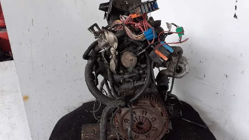 Despiece Motor para Renault Trafic Caja Cerrada (Ab 4.01)