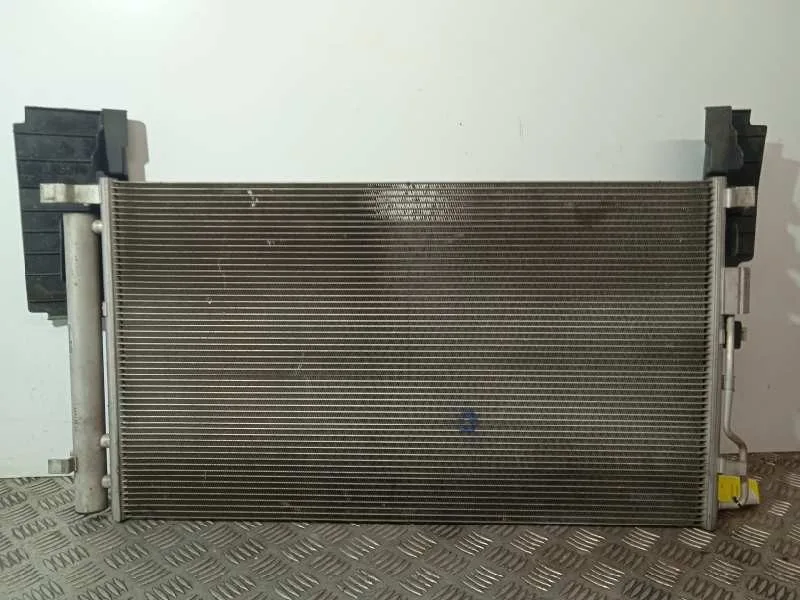 Condensador / Radiador Aire Acondicionado para Kia Sportage
